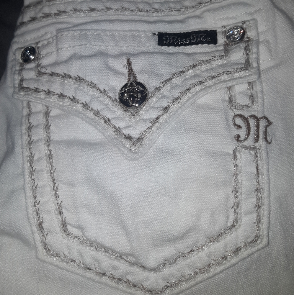 White skinny miss me Jean's